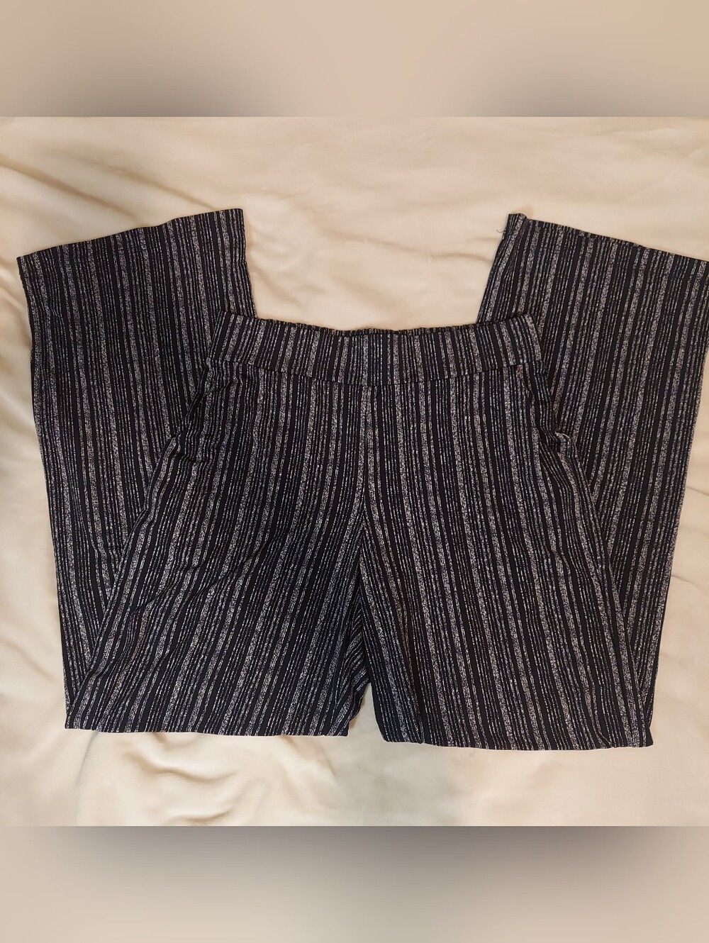 Maurice's Flowy Wide Leg Dress Pant Small